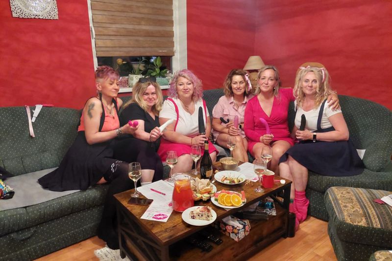 Fotky z akce od Pink Lady - dámská jízda